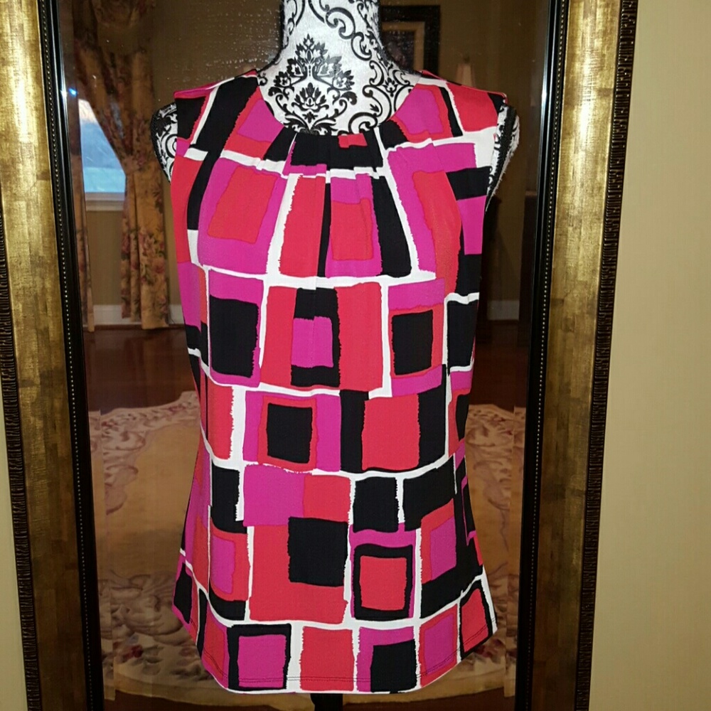 Calvin Klein Geometric Print Sleeveless Blouse